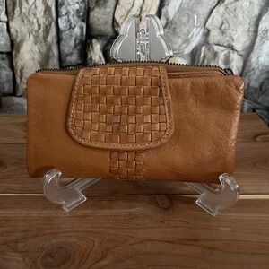 Genuine Leather Handcrafted Bifold Wallet w/Woven Leather Pattern on Flap